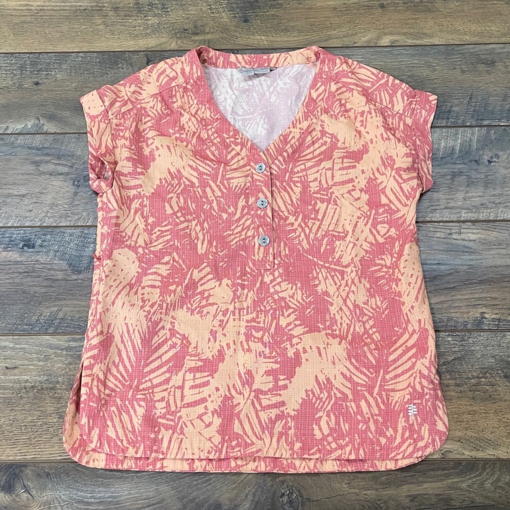 Royal Robbins Women XS Coral Tropical Palm Print V-Neck Short Sleeve Top Coastal